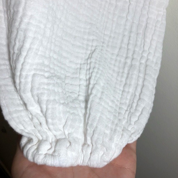 SHEIN WHITE CROPPED LONG SLEEVE - Picture 7 of 8